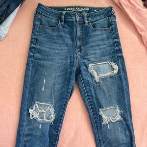 AE distressed skinny